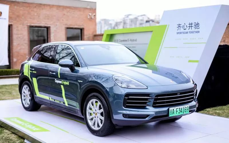 最安静的电动汽车_电力汽车的驾驶体验：安静与动力的享受_混合动力汽车动力