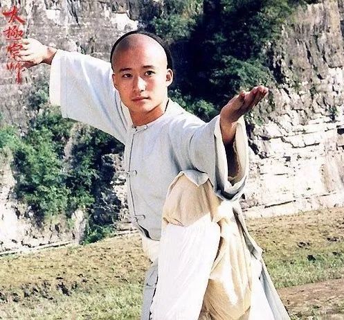 电影吴京的场景图_吴京电影出场费_吴京的经典影视作品名场面