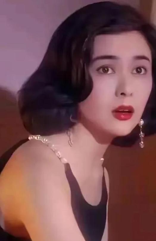 影视演员关之琳_特工绍特剧情深度解析_深度解析关之琳的演艺之路