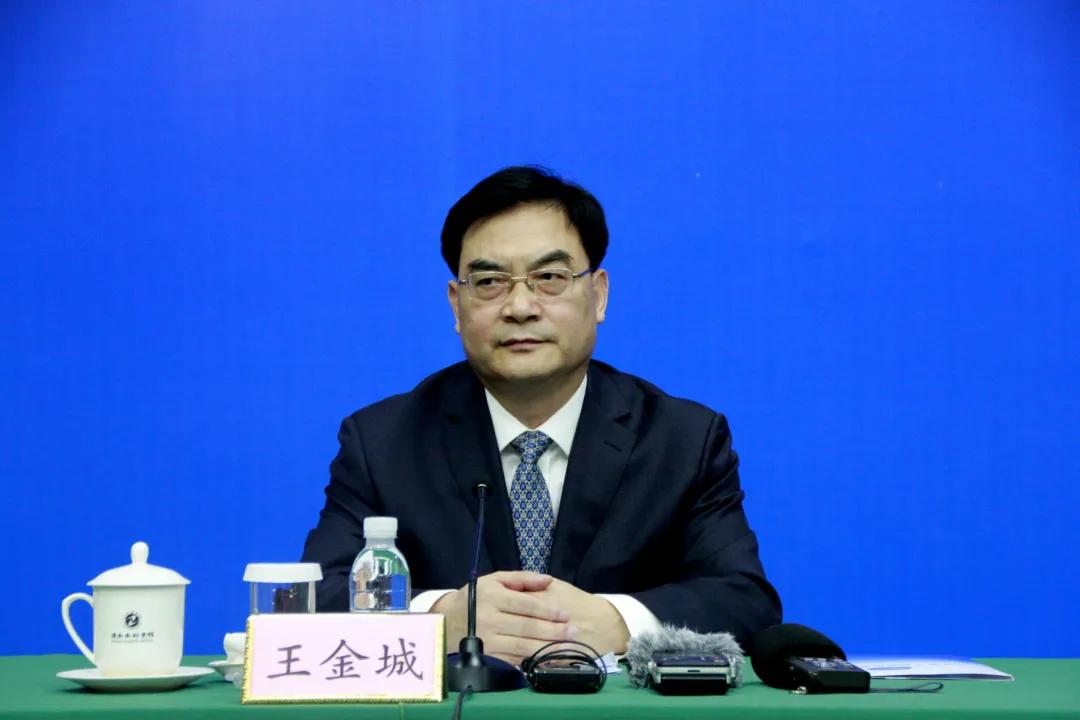 扶贫资金数据_研究数字资产如何推动国际扶贫项目的透明度与效率_扶贫资金使用效率