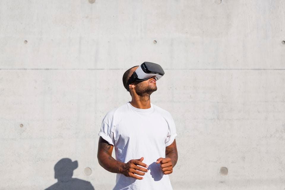 货币收入不变什么意思_货币收入增加_研究数字货币在游戏行业中的创新：如何改变玩家的参与体验与收入模式