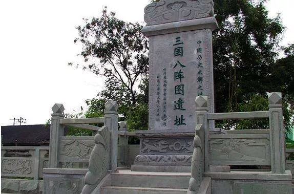 诸葛亮的军事才能与战略思想_诸葛亮的战略思想_诸葛亮的军事思想和政治谋略