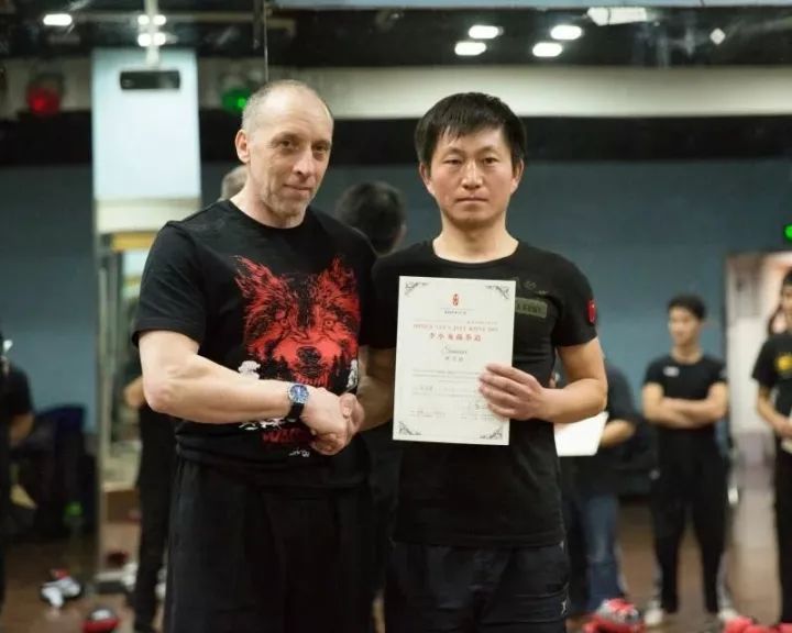 李小龙武术的终极目的_李小龙与中国武术的结合_李小龙武术思想