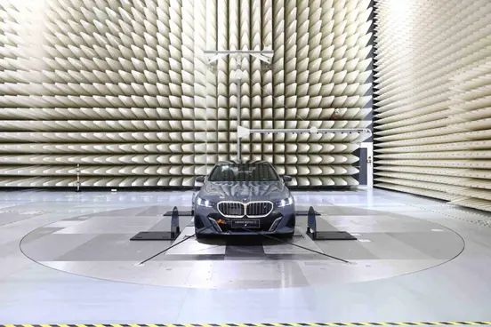 宝马的导航系统_宝马汽车的智能科技：从助手到导航系统_宝马导航兴趣点