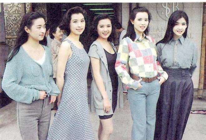 香港90年代女神蓝洁瑛：从春十三娘到晚年孤苦的传奇人生