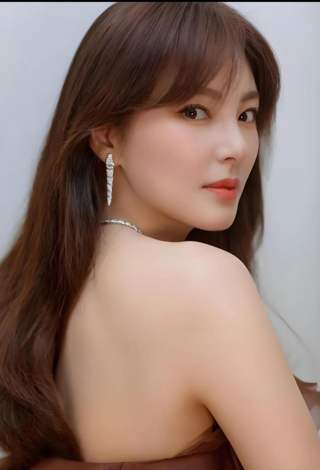 张雨绮在影视剧中的成长与蜕变_蜕变影视剧张雨绮成长中的角色_张雨绮逆袭