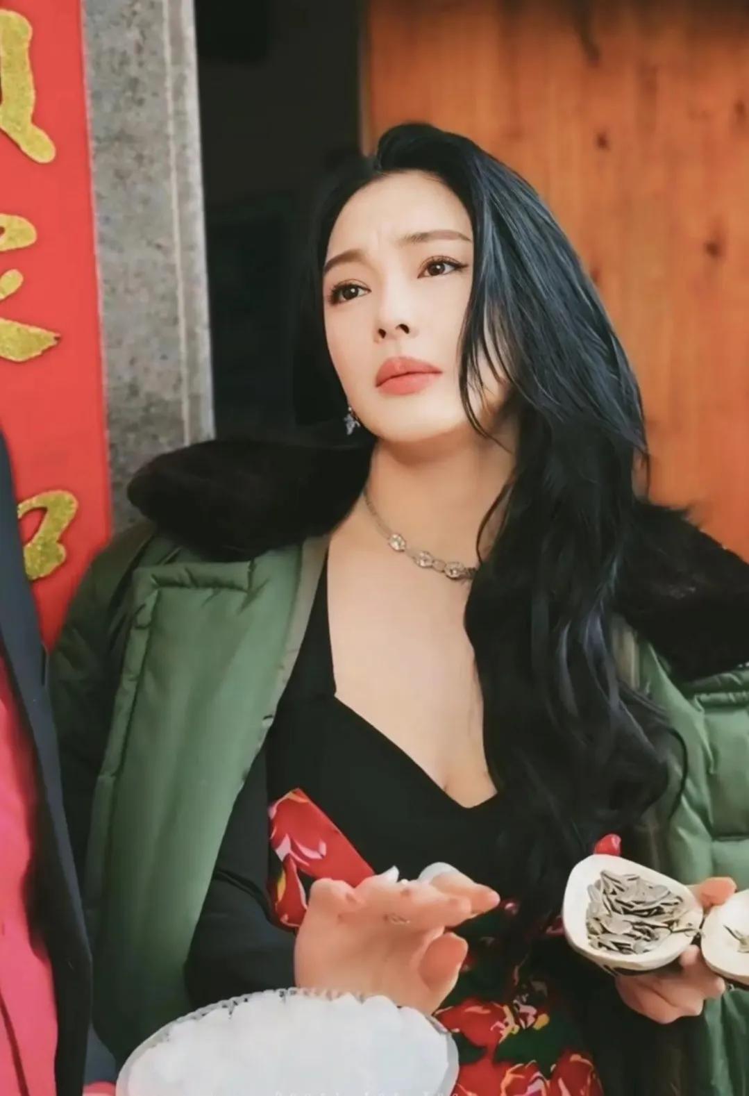 张雨绮逆袭_张雨绮在影视剧中的成长与蜕变_蜕变影视剧张雨绮成长中的角色