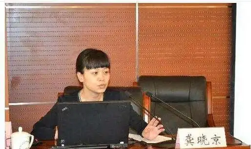 胡润创业_胡润的成功背后：学习与成长_成功女人的背后