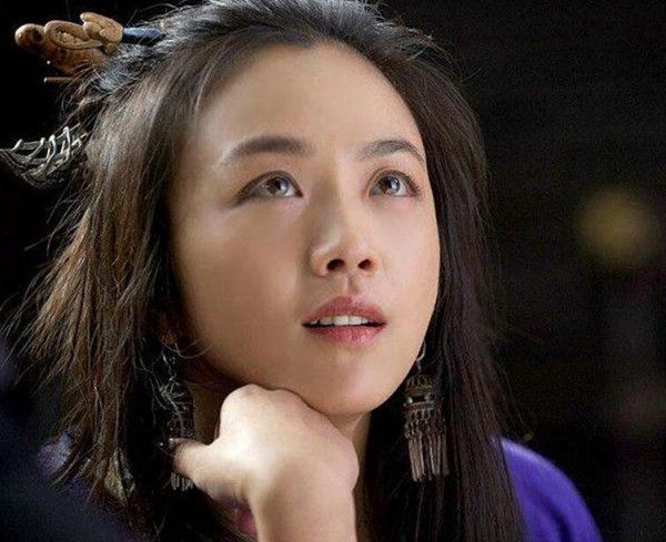 关之琳在电影中的经典角色表现_关之琳电影里最漂亮的角色_电影演员关之琳