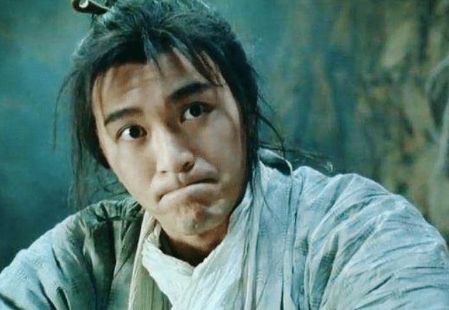 周星驰从底层崛起：才华横溢、历经磨难且认真执着的喜剧传奇