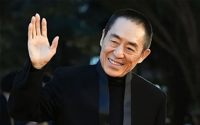 张艺谋因儿子毕业典礼上热搜，大儿子风波后风评受影响