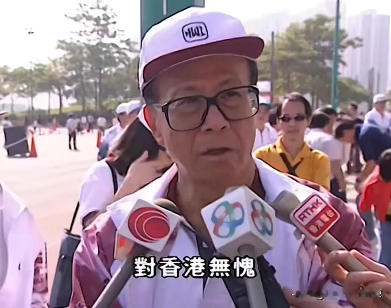 97岁李嘉诚罕见发声：无愧于香港国家自己 商业传奇一生清白做人踏实做事