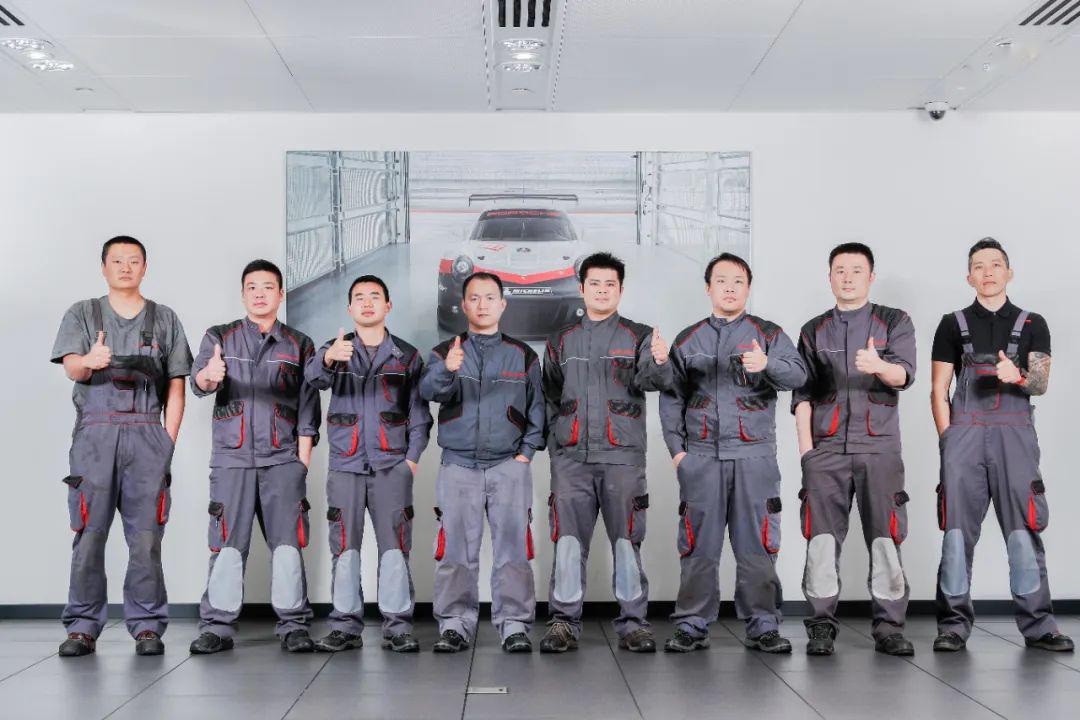 拥有自信迈向成功名言_提升自信培训_如何通过拥有保时捷提升自信？